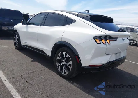 2021 Ford Mustang Mach-E Premium from USA, damaged, VIN 3FMTK3SU8MMA05969